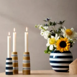 Omaggio Nuovo lysestake 12 cm mørk blå