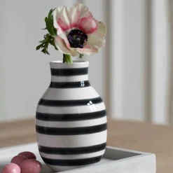 Omaggio vase 12,5 cm svart