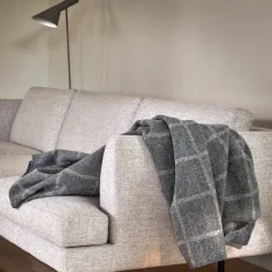 Oppdal ullpledd 130x200 cm grå