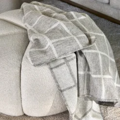 Oppdal ullpledd 130x200 cm natur