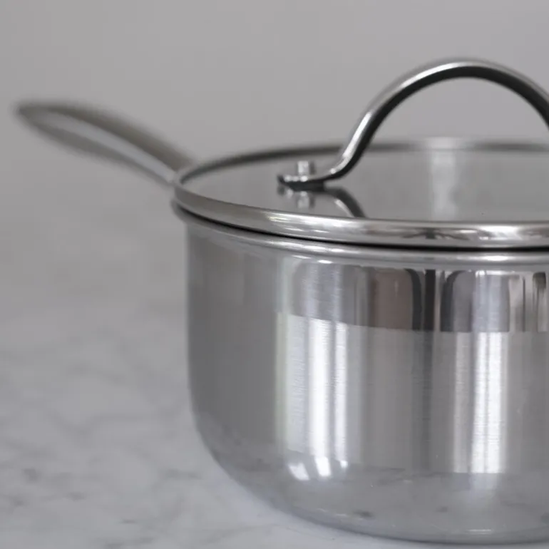 Optimal kasserolle m/keramisk belegg 1,5L blank