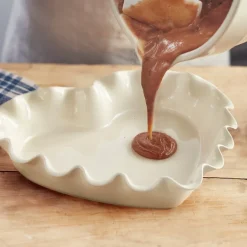 Paiform hjerte 33x29 cm 1,5L krem