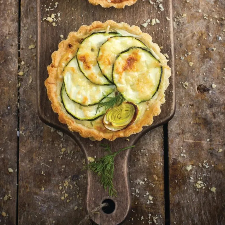 Paiform med løs bunn 10 cm 4 stk svart