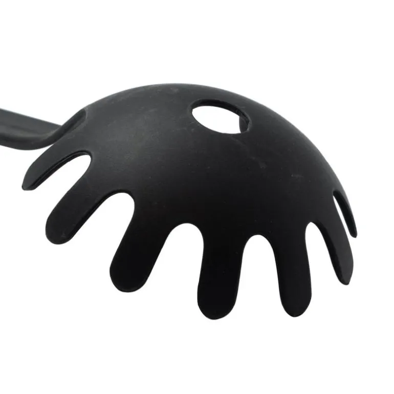 Pastaskje nylon 26 cm svart