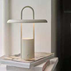 Pier bærbar LED lampe 25 cm sand
