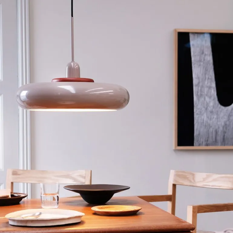 Planet pendel 36 cm latte