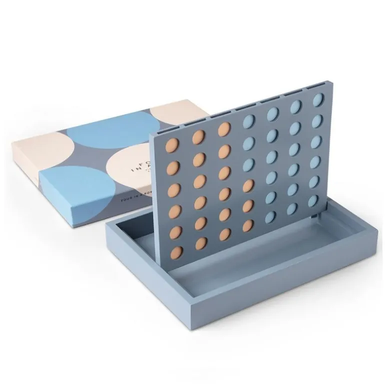 Play fire på rad spill