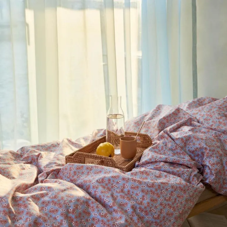 Pleasantly sengetøy 140x220 cm lys blå/rose