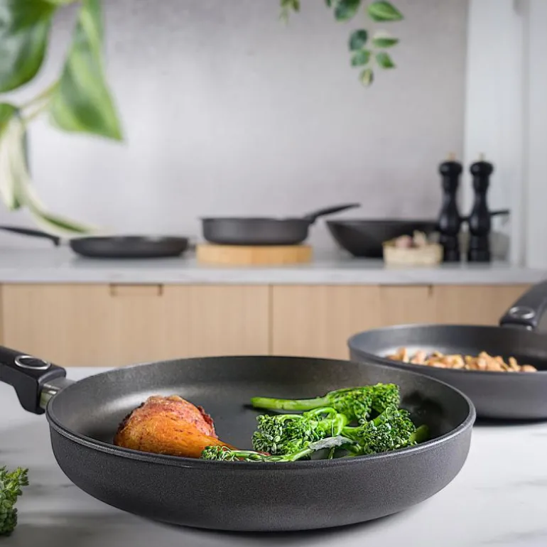 Premium stekepanne 28 cm svart