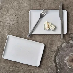 RAW Arctic White tallerken rektangulær 23,5x15 cm