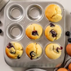 Recycled Aluminium muffinsbrett for 9 muffins 24x22 cm