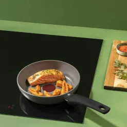 Reinvent stekepanne 20 cm grå