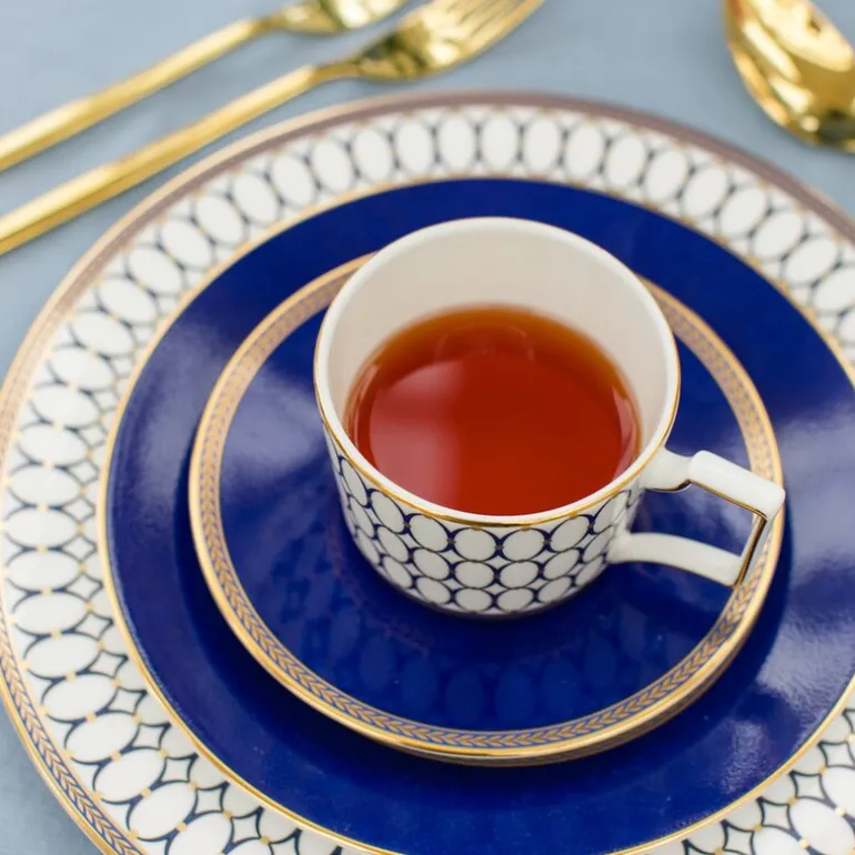 Renaissance Gold tekopp & asjett