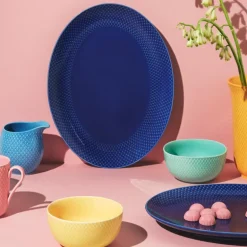 Rhombe Color oval serveringsfat 35x26,5 cm mørk blå
