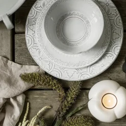 Rua Nova tallerken flat 28 cm antikkhvit