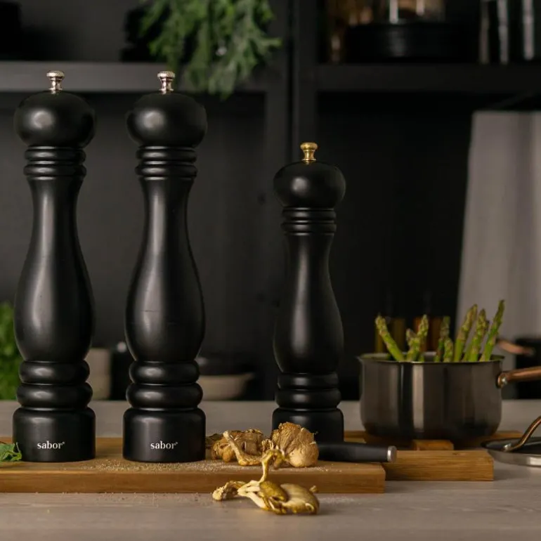 Saltkvern 25 cm svart/messing