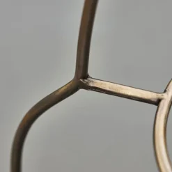 Sana tallerkenstativ antikk messingfarge