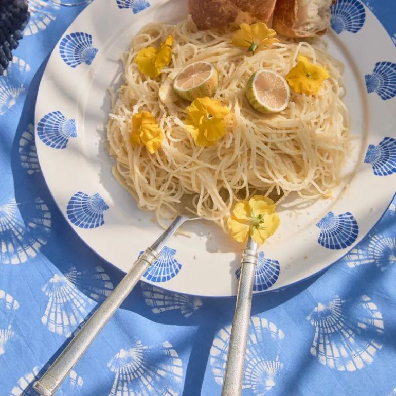 Shell bomullsduk 150x350 cm blå/hvit