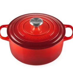 Signature støpejernsgryte rund 26 cm 5,3L cerise