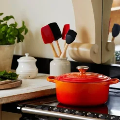 Signature støpejernsgryte rund 24 cm 4,2L volcanic