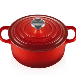 Signature støpejernsgryte rund 22 cm cerise