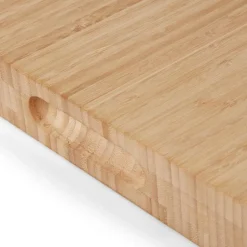 Signerat skjærebrett i bambus 50x35 cm