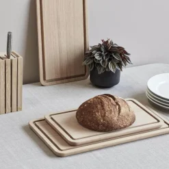 Skjærefjøl m/rand 50x27 cm eik natur