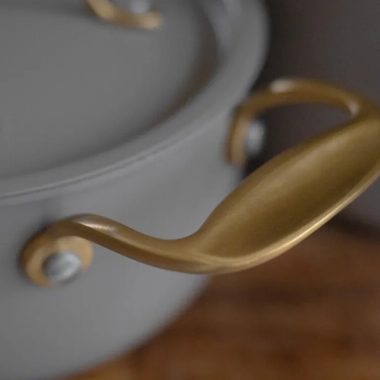 Sky gryte 5,4L latte