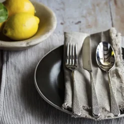 Skye bestikksett 24 deler