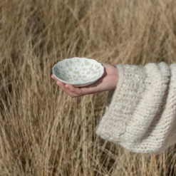 Slåpeblom bolle 12 cm grønn