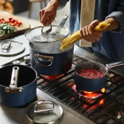 Space sausegryte m/lokk 2,9L 19 cm midnight blue