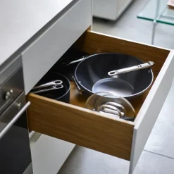 Space wokpanne 32 cm midnight blue