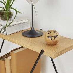 Spring Emotions trefigur Squinting