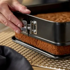 Springform kvadratisk 24x24x6 cm rustfritt stål