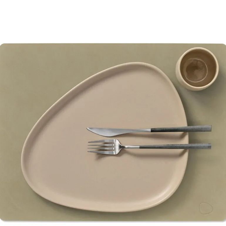 Square Nupo spisebrikke L 35x45 cm herbal dust