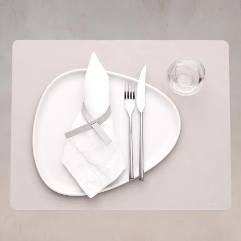 Square Nupo spisebrikke L 35x45 cm oyster white