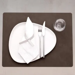 Square Nupo spisebrikke L 35x45 cm caviar