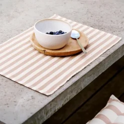Statement Stripe spisebrikke 33x48 cm 2 stk beige