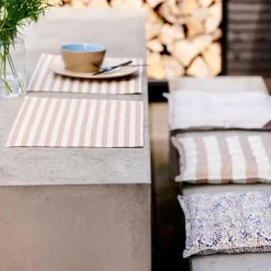 Statement Stripe spisebrikke 33x48 cm 2 stk beige