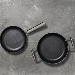 Stekepanne 26 cm svart