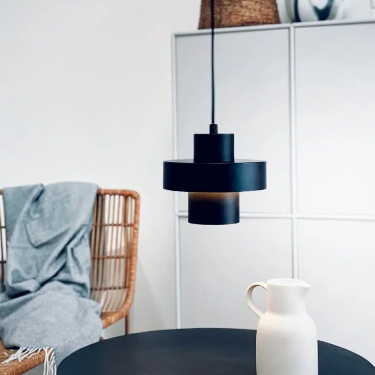 Stoke pendel 16,5 cm svart