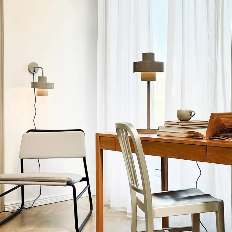 Stoke vegglampe 29 cm varmgrå