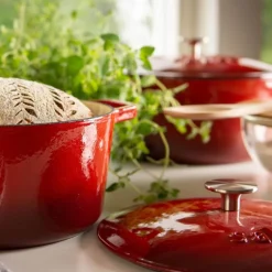 Støpejernsgryte 4,4L rød