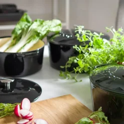 Støpejernsgryte 4,4L svart