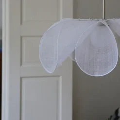 Styrka taklampe 75 cm hvit