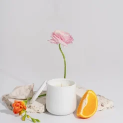 Sunkissed glow duftlys hvit