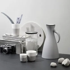 Termokanne 1L matt lys grå