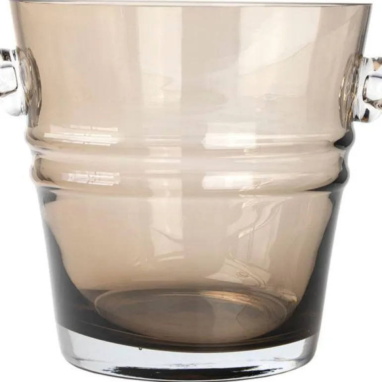 The bucket isbøtte/vase brun