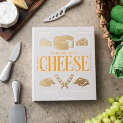 The Essentials ostesett