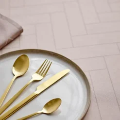 Tiles damask duk 140x320 cm taupe